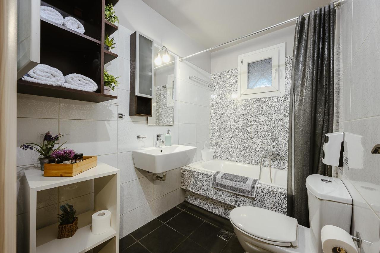 Le Petit Jardin #2 Apartment Volos Exterior photo
