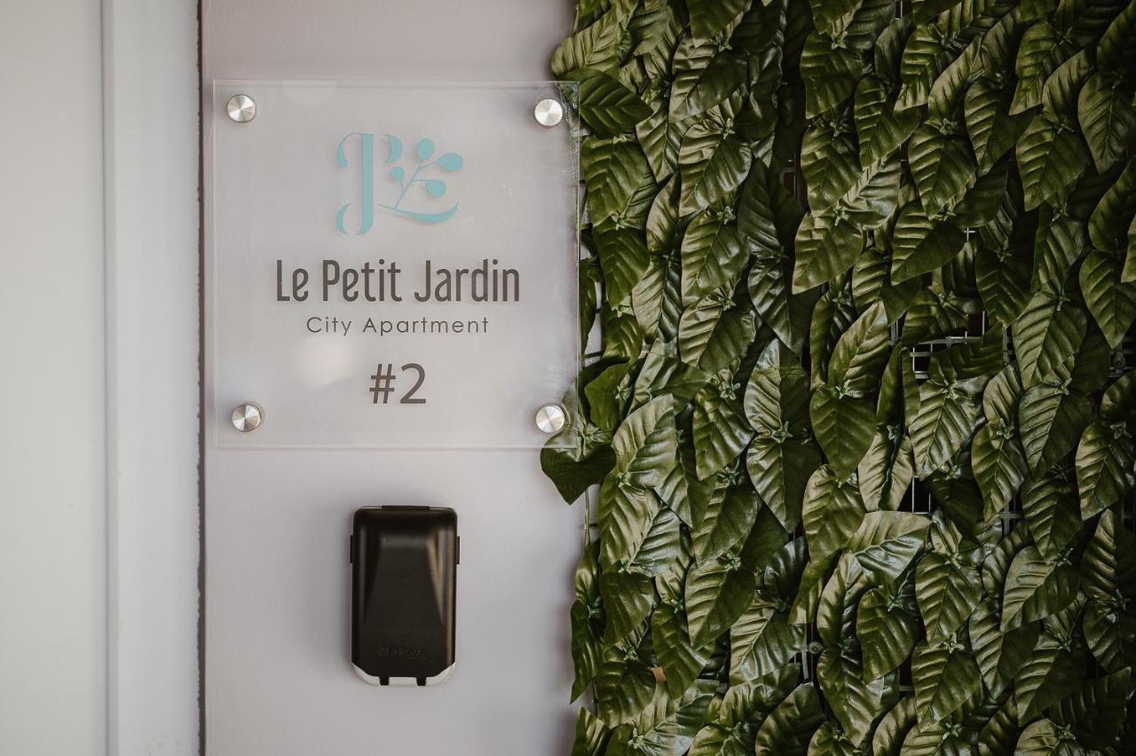 Le Petit Jardin #2 Apartment Volos Exterior photo